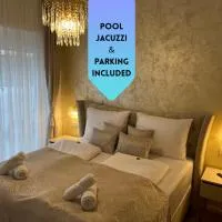 La Luna Deluxe Room with Pool & Jacuzzi, Bikes and Secured Parking, hotel u gradu Našice