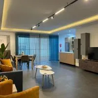 Luzzu Harbour Suites Modern 2BR in Marsaxlokk, hotel v destinaci Marsaxlokk
