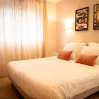Fuzei Hôtel Lorient-Lanester – hotel w mieście Lanester