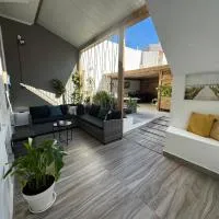 Costa Paradise Beach, hotel em Costa da Caparica