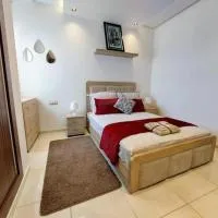 Bright & Modern Apartment near Technopolis, hotel a Oulad Yakoub