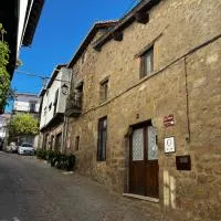 Casa rural Chantal, ξενοδοχείο σε San Martin de Trevejo