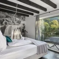 VORALIVING Montafon - Neubau Apartment mit Tiefgarage, WLAN, Ski-Natur, hotel en Vandans