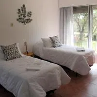 Mon Petit Hotel، فندق في Rosario