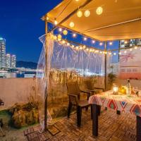 Busan में, होटल Casa Mira - Songdo Oceanfront House with Garden