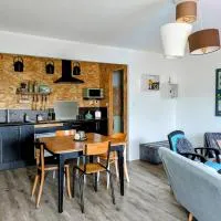 La Coulonnaise - Calme, Cosy et Soignée, Hotel in Coulon