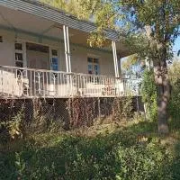 The Lichk Lodge, hotel din Lichkʼ