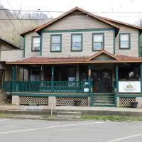 Historic Matewan House Lodging, Hotel in Matewan