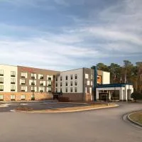 Hampton Inn Spring Lake Fayetteville، فندق في بحيرة الربيع