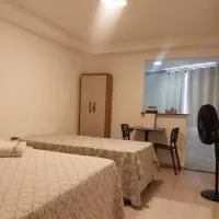 Kitnet no Centro Garagem, ar e Wi-Fi, hotel en Itaperuna