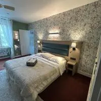 Logis Hôtel Restaurant bistronomique La Vieille Auberge,, hotel v destinácii Souillac