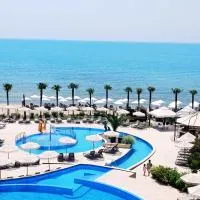 Sandy Bay Resort - All Inclusive Private Beach Hotel, ξενοδοχείο στο Sveti Vlas