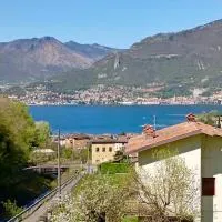Casa Fiocco vista Lago, hotel v destinaci Pisogne
