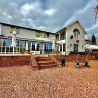 Hotel De Brabantse Biesbosch, hotell i Werkendam