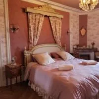 Suite familiale PAMPILLES, hôtel à Condal