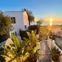 Captain Jacks Seaside Villa, hotel v destinaci Nea Makri