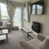 Beach Retreats, Romney Sands, Parkdean Resorts โรงแรมในGreatstone