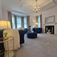 Timeless Charm Meets Modern Living 4 Bed Period Property, hotel a South Shields