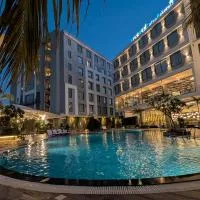 Love Kush Hotel，基斯杭格阿爾的飯店