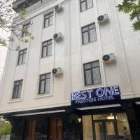 Best One Hotel, hotel en Jizzax