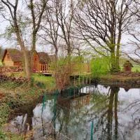 La Cabane bohème en Brocéliande 2 personnes bain nordique, hotel a Mauron