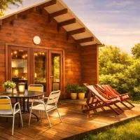 Chalet Pondok Indah、Plouégat-Moysanのホテル