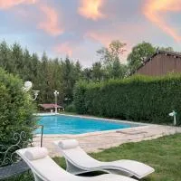 Domaine de la Moivre - Ferme de charme & piscine, hotell i Saint-Jean-sur-Moivre