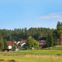 Waldhotel Bächlein, hotel a Mitwitz