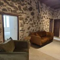Élégant T3 chaleureux Casa Lucia、Ortiporioのホテル
