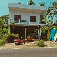 Drifters Surf Eat Stay, hotel i Kappil