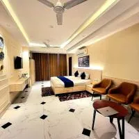 Hotel Ananta Vilas, hotel en Khurja
