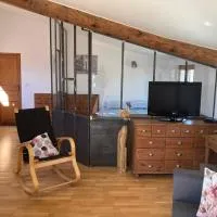 Appartement dans un cadre verdoyant, hotel a Puimoisson