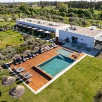 Quinta da Amendoeira - Évora - The Farmhouse, хотел в Евора