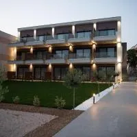 Sithonian Sunset Luxury Apartments, hotel en Nikiti