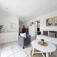 L'Espérance - Gîte Gueymard - Terrasse et Parking privé, hotel em Communay