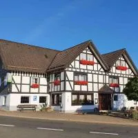 Landgasthof Rademacher，Finnentrop的飯店