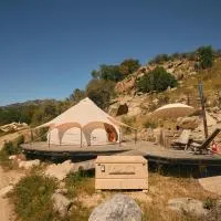 Paradise Ranch Inn - Lucky Tent, hotel di Three Rivers