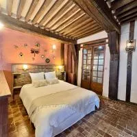 Le 16 authentique au cœur de la ville, Hotel in Lisieux