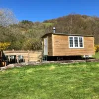 The Rheidol Shepherds Hut, hotell i Aberystwyth