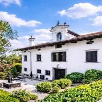 Villa De Rubeis Florit โรงแรมในTarcento