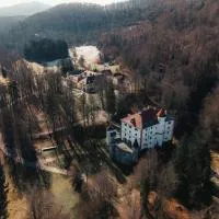Stari Trg pri Ložu में, होटल Snežnik castle estate