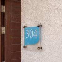 Green Bay Apartment 304, hotel a Paralimni