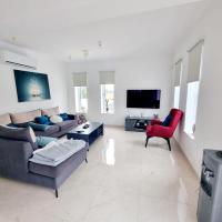 luxury villa utopia 2, hotell i P&aacute;fos