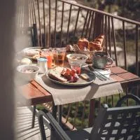 Maison Jenny Hotel Restaurant & Spa، فندق في Hagenthal-le-Bas