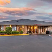 Rodeway Inn Coopersville, hotel u gradu 'Coopersville'