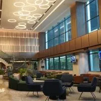 Grand Anara Airport Hotel، فندق في تانغيرانغ