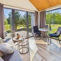 Bernāti में, होटल Atpūtas komplekss Pazust Priedēs - SUNSET house