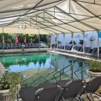 Hotel Ostrov, готель у місті Келіменешті