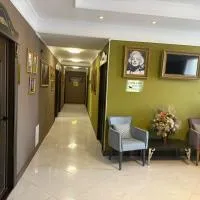 Monroe Hotel, hotel a Almaty