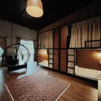 An Nhiên Farmstay - dormitory with bunk beds، فندق في بلاي كو